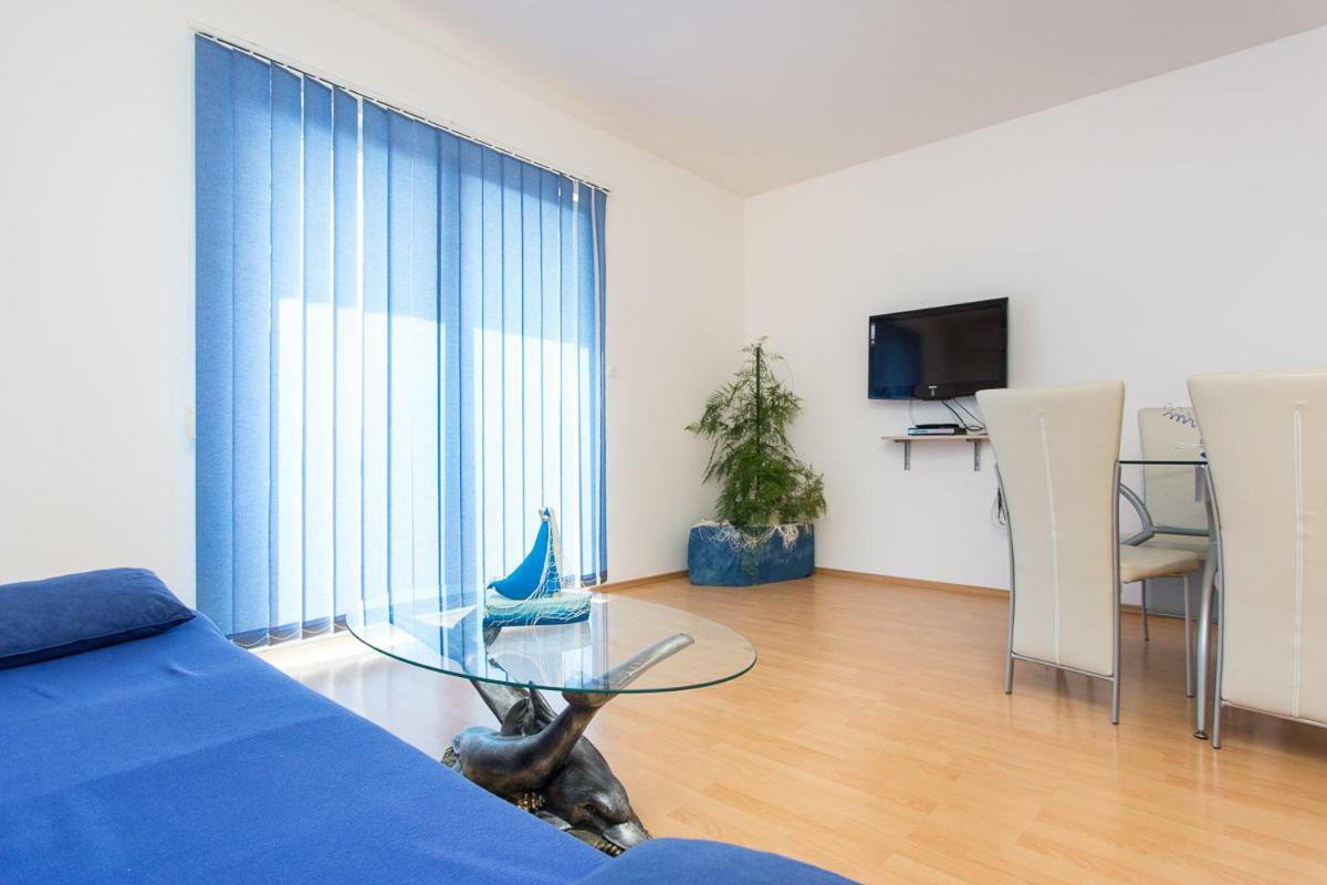 Adria Punat Apartments Exterior photo